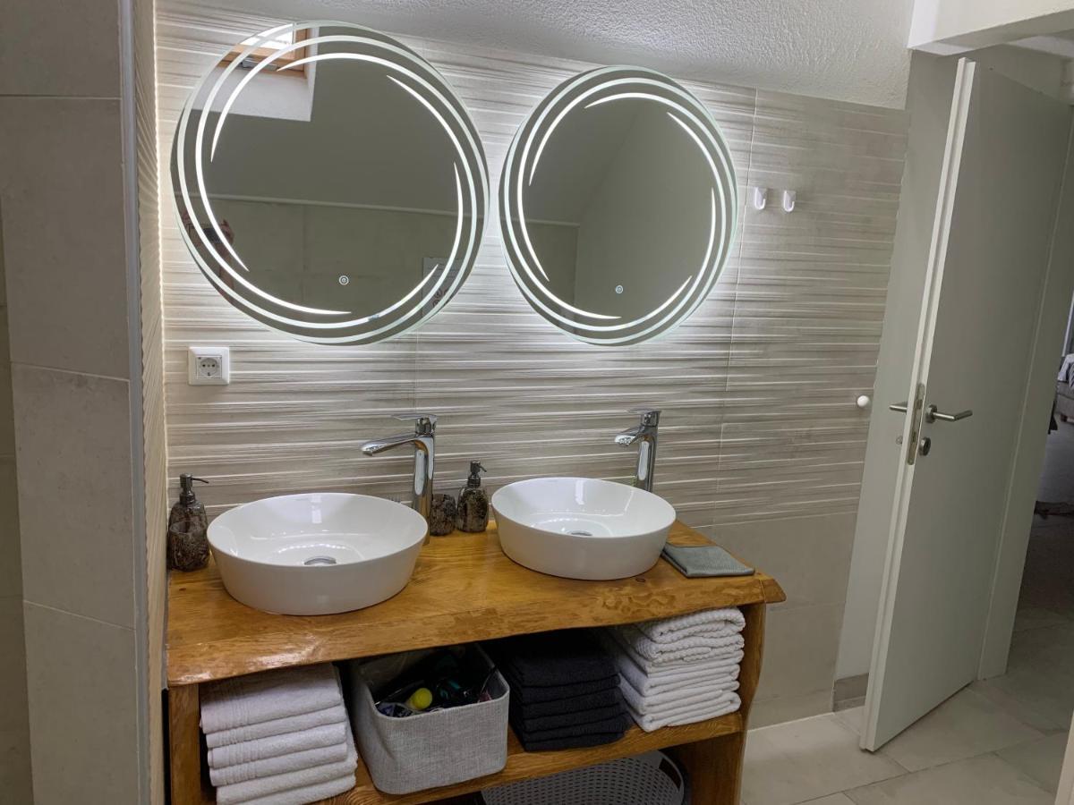 Kartal Centar Apartment บีฮัช ภายนอก รูปภาพ